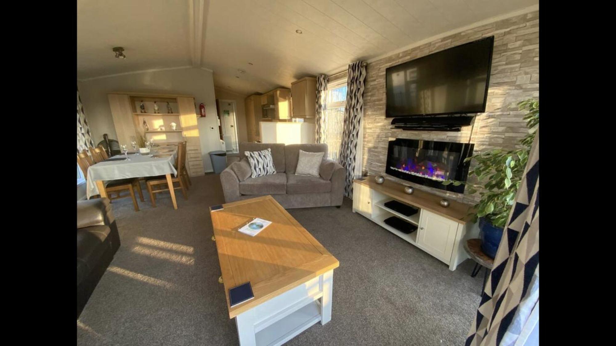 Bumblebee Lodge Tydd St. Giles Luaran gambar
